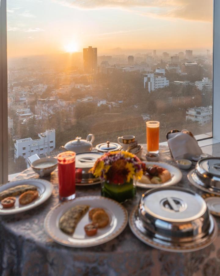 Shangri-La Bengaluru Buitenkant foto