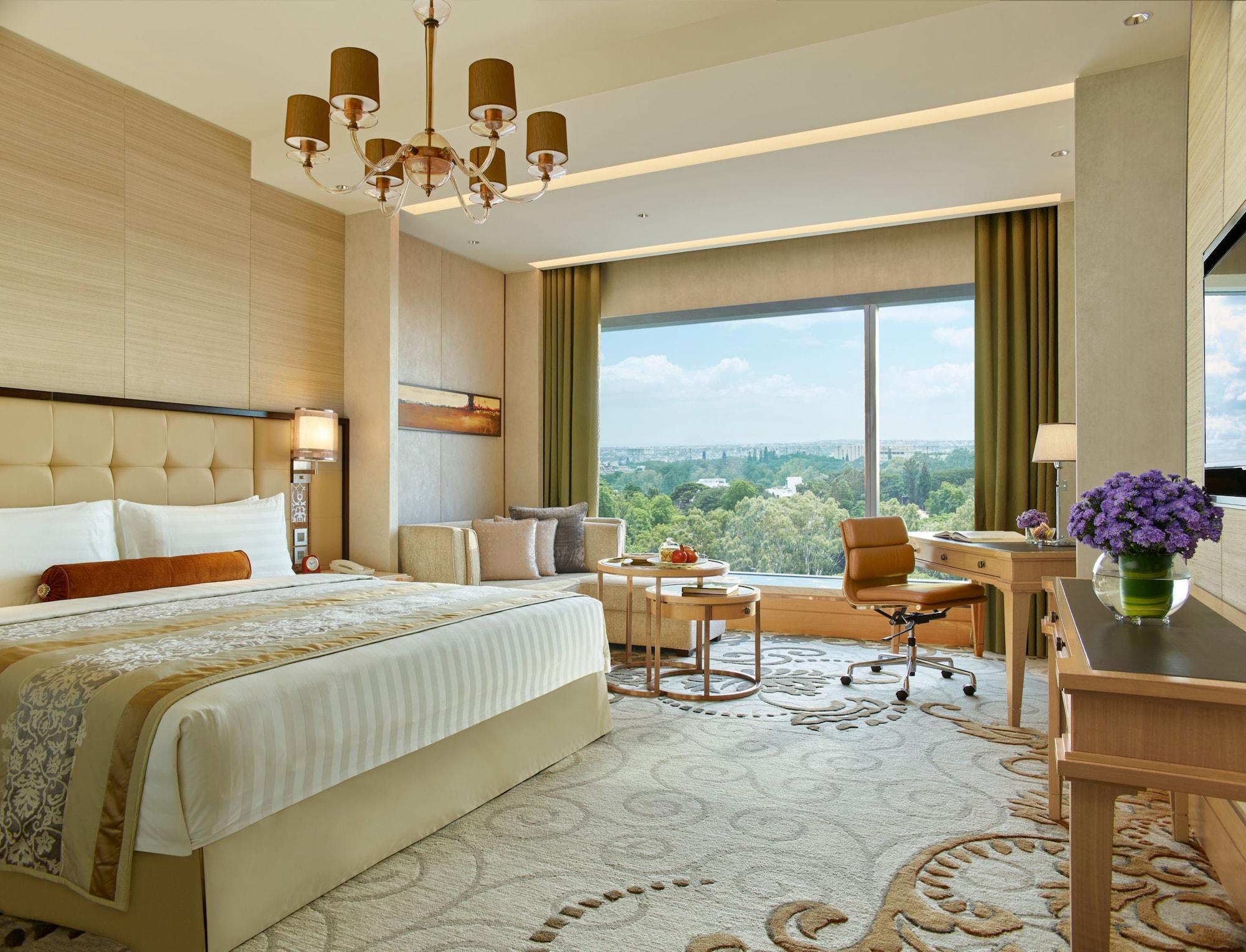 Shangri-La Bengaluru Buitenkant foto